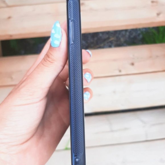 Lizzie Phone Case | For Samsung & iPhone *Multiple Colours* - Picture 3 of 3